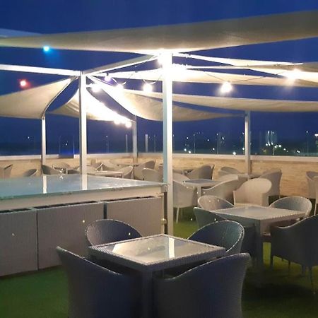 Hotel Royal - Beauty & Spa Porto Cesareo Exterior foto