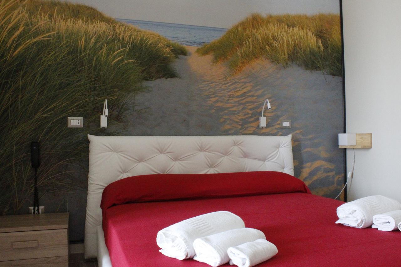 Hotel Royal - Beauty & Spa Porto Cesareo Exterior foto