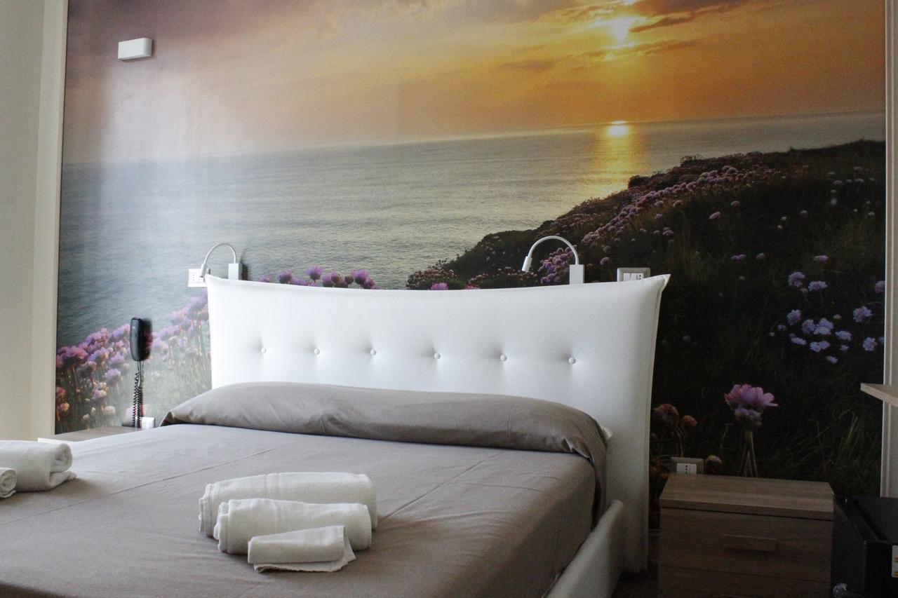 Hotel Royal - Beauty & Spa Porto Cesareo Exterior foto