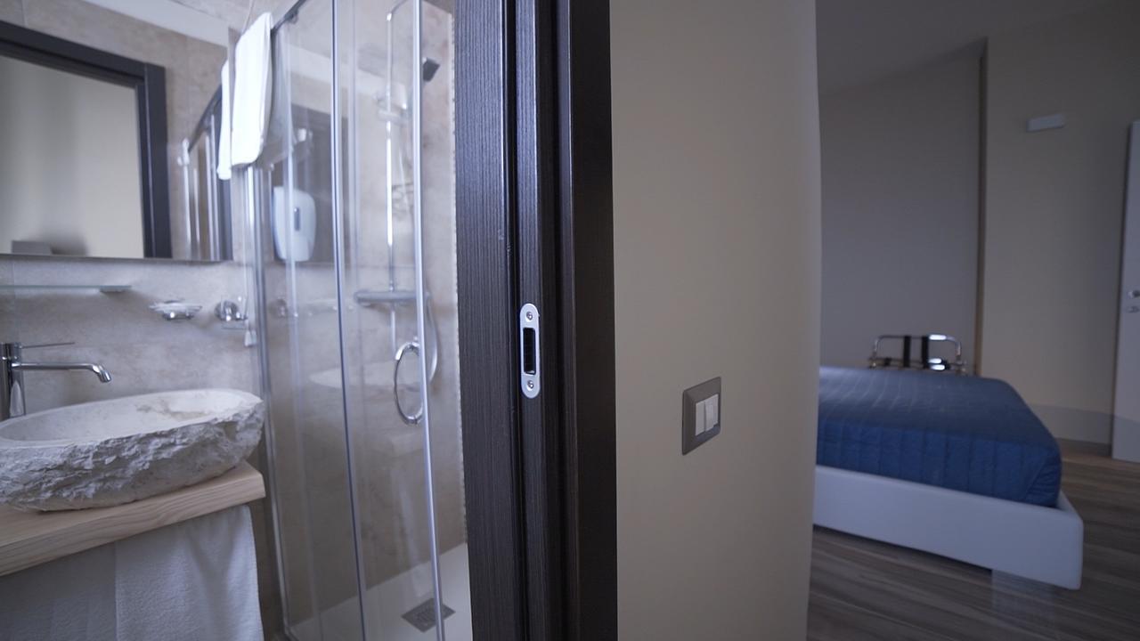 Hotel Royal - Beauty & Spa Porto Cesareo Exterior foto